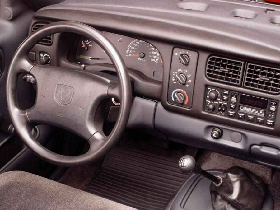  Dodge Dakota Club Cab 1997 года  (фото 9 из 10)